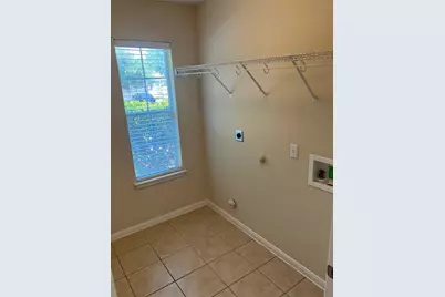 429 Falcon Lane, Leander, TX 78641 - Photo 8
