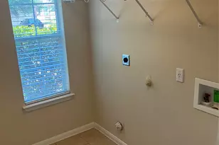 429 Falcon Ln, Leander, TX 78641 - Photo 8