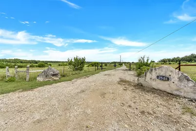 2581 County Road 156, Georgetown, TX 78626 - Photo 24