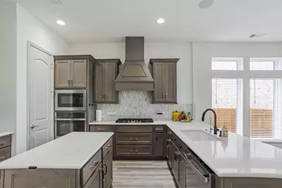 228 Barton Oak Trail, Georgetown, TX 78628 - Photo 14