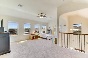 165 Crescent Heights Dr, Georgetown, TX 78628 - Photo 12