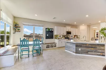 165 Crescent Heights Drive, Georgetown, TX 78628 - Photo 8