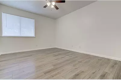 404 W Dittmar Road #B, Austin, TX 78745 - Photo 8
