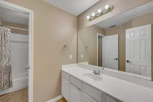 2726 Grimes Ranch Rd, Austin, TX 78732 - Photo 10