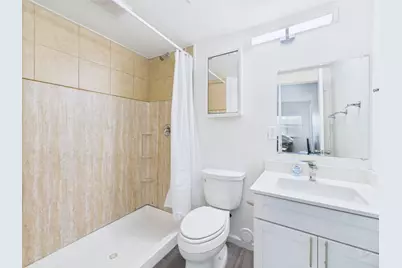 911 W 22nd Street #206, Austin, TX 78705 - Photo 12