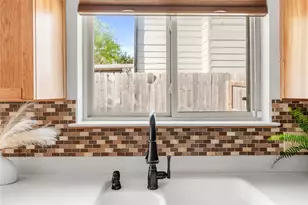 11803 Hyacinth Dr, Austin, TX 78758 - Photo 14