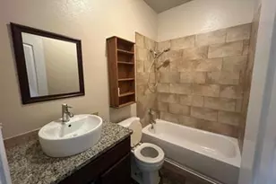 1015 Fir Ln, Lockhart, TX 78644 - Photo 8