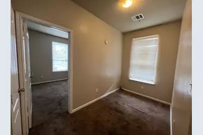 1015 Fir Lane, Lockhart, TX 78644 - Photo 6