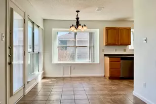 606 Eaglecreek Dr, Leander, TX 78641 - Photo 10