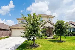 545 Elm Green St, Hutto, TX 78634 - Photo 2