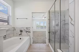 545 Elm Green St, Hutto, TX 78634 - Photo 14