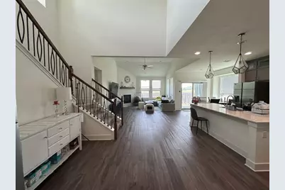 545 Elm Green Street, Hutto, TX 78634 - Photo 4