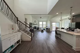 545 Elm Green St, Hutto, TX 78634 - Photo 4