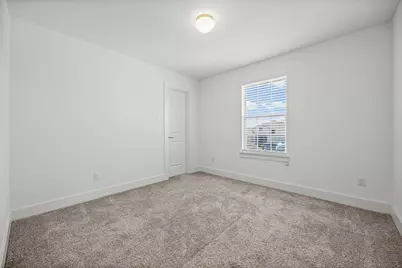 545 Elm Green Street, Hutto, TX 78634 - Photo 20