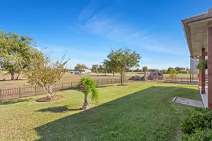 6565 Mother Neff Pkwy, McGregor, TX 76657 - Photo 32