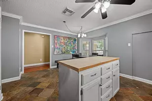 5810 Secrest Dr, Austin, TX 78759 - Photo 12