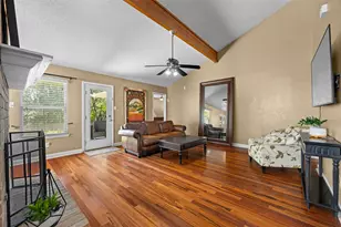 5810 Secrest Dr, Austin, TX 78759 - Photo 6