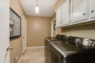 5810 Secrest Dr, Austin, TX 78759 - Photo 18