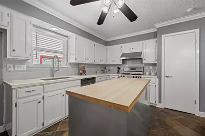 5810 Secrest Drive, Austin, TX 78759 - Photo 10