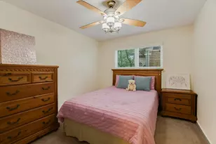 5810 Secrest Dr, Austin, TX 78759 - Photo 12