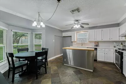 5810 Secrest Drive, Austin, TX 78759 - Photo 4