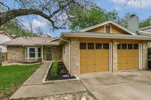 5810 Secrest Dr, Austin, TX 78759 - Photo 24