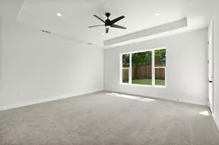 20405 Sunset Strip St, Lago Vista, TX 78645 - Photo 16