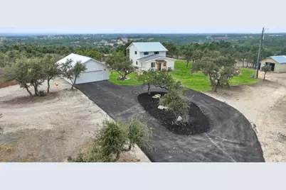 680 S Oak Forest Drive, Dripping Springs, TX 78620 - Photo 4