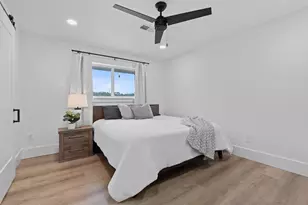 680 S Oak Forest Dr, Dripping Springs, TX 78620 - Photo 20