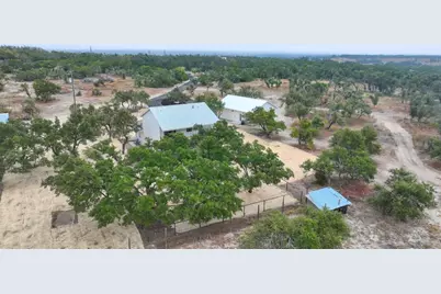 680 S Oak Forest Drive, Dripping Springs, TX 78620 - Photo 28