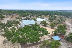 680 S Oak Forest Dr, Dripping Springs, TX 78620 - Photo 28
