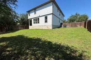 2301 Limestone Lake Dr, Georgetown, TX 78633 - Photo 32