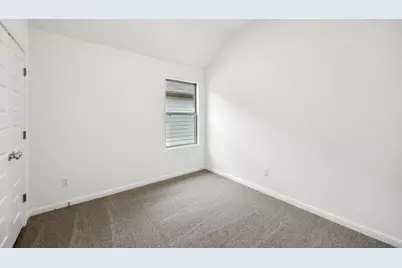 221 Hornet Street, Elgin, TX 78621 - Photo 22