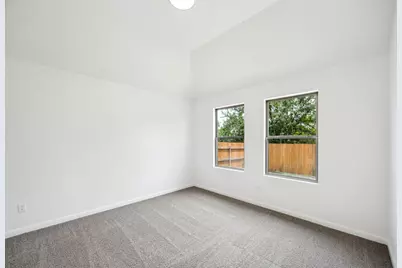 221 Hornet Street, Elgin, TX 78621 - Photo 14