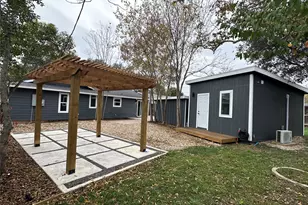 1508 Suffolk Dr, Austin, TX 78723 - Photo 36