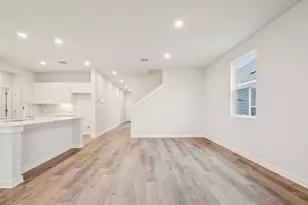 13417 Derby Ride Dr, Buda, TX 78610 - Photo 10