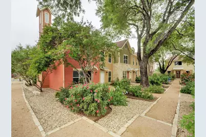 1101 Grove Boulevard #208, Austin, TX 78741 - Photo 2