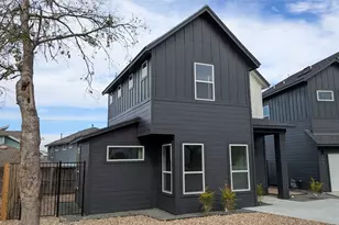 2220 Yellow Jacket Ln, Austin, TX 78741 - Photo 2