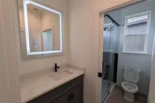 2220 Yellow Jacket Ln, Austin, TX 78741 - Photo 10