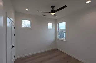 2220 Yellow Jacket Ln, Austin, TX 78741 - Photo 12