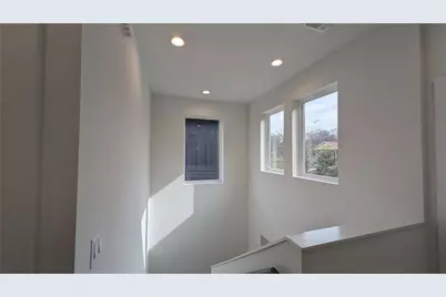 2220 Yellow Jacket Lane #2, Austin, TX 78741 - Photo 14