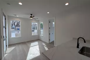 2220 Yellow Jacket Ln, Austin, TX 78741 - Photo 6