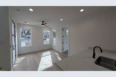 2220 Yellow Jacket Lane #2, Austin, TX 78741 - Photo 6