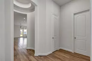 15342 Majestic Knight Dr, Houston, TX 77044 - Photo 6