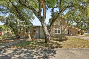 1005 4th St, Blanco, TX 78606 - Photo 34