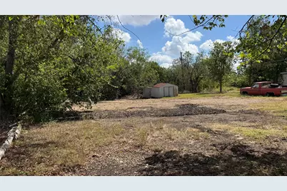 602 Burkett Street, Taylor, TX 76574 - Photo 6
