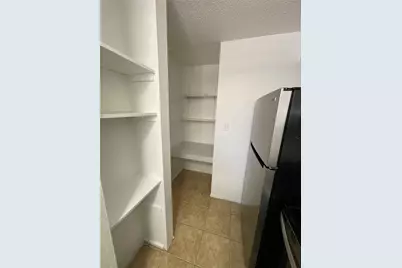 2410 Longview Street #301, Austin, TX 78705 - Photo 6