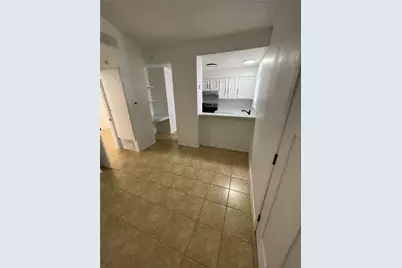 2410 Longview Street #301, Austin, TX 78705 - Photo 2