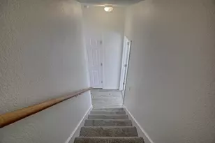 1102 E 3rd St, Georgetown, TX 78626 - Photo 18