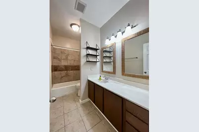 506 W San Antonio Street #206, San Marcos, TX 78666 - Photo 8